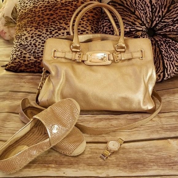 Michael Kors Handbags - Michael Kors Bag